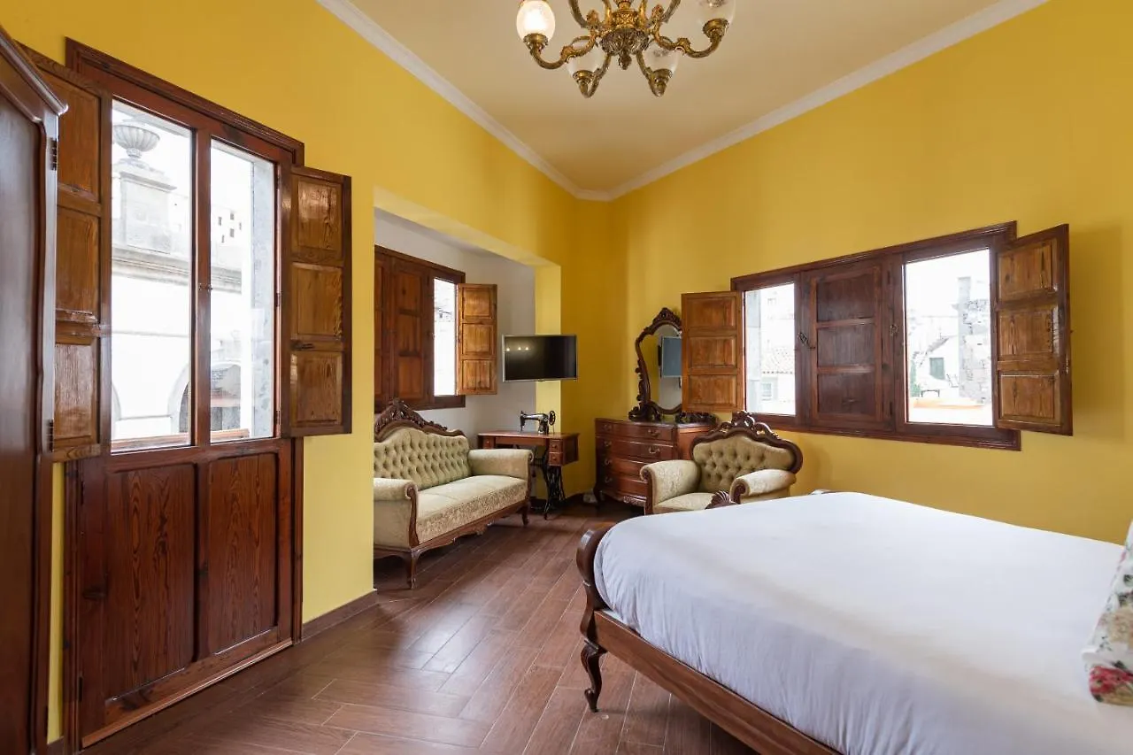 Homeforguest New Duplex With Rooftop Next To Arucas Cathedral 0*,